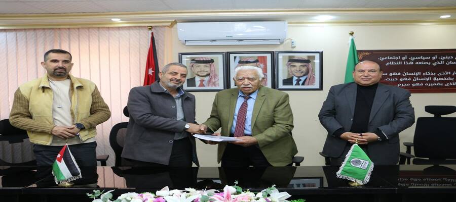 انشاء مسبح نصف أولمبي في جامعة جرش