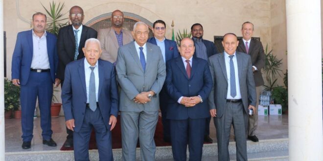 السفير السوداني يزور جامعة جرش