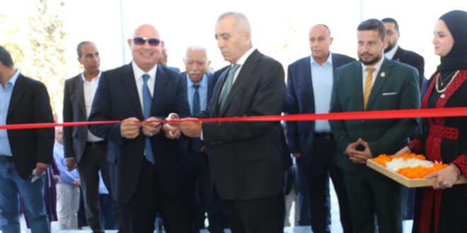 وزير الثقافة يفتتح مبنى القاعات التدريسية الجديد “مجمع قاعات بني هاشم” في جامعة جرش
